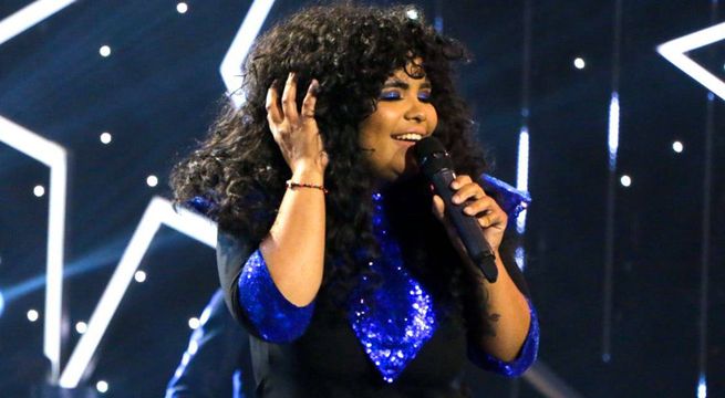 Imitadora de Amanda Miguel cerró en gran forma los conciertos de este jueves