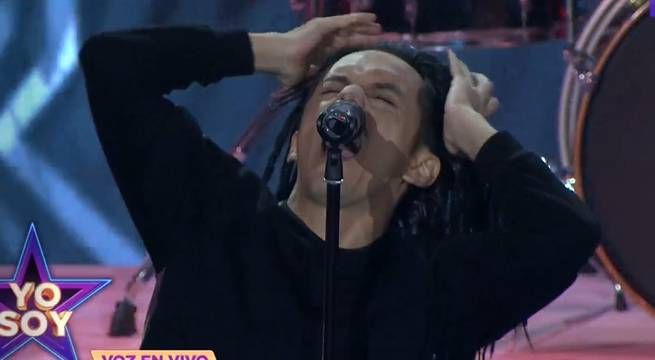 Imitador del Jonathan Davis retumbó el escenario con “Freak on a leash”