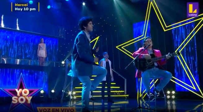 Los imitadores del Dúo Dinámico cantaron “Piensa En Mí”