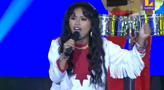 Imitadora de la Princesita Mily cantó “El teléfono” para cerrar la gala del martes