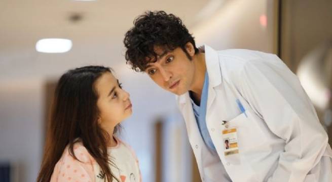 Beren Gokyildiz, la actriz de “Todo por mi Hija”, tendrá una participación especial en “Dr. Milagro”