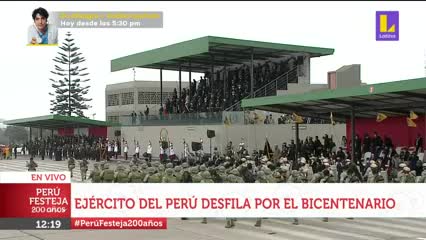 Desfile militar - Perú festeja - 30 de Julio