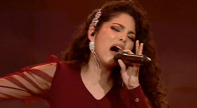 Oriana Montero cantó “Desesperado” en la gala de este sábado