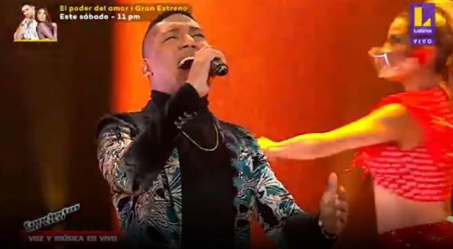 Aldair Sánchez se paró en el escenario de La Voz Perú para cantar “El Alcatraz”