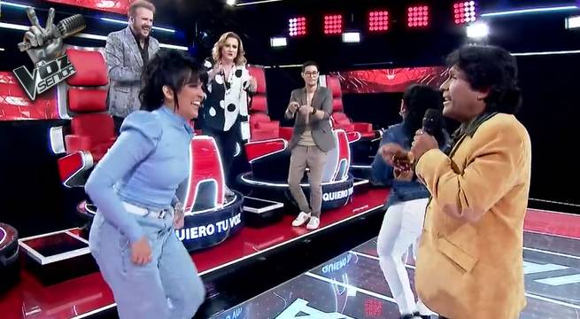 Javier Costilla armó la fiesta al cantar “La chismosa” en La Voz Senior