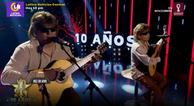 Imitadores de José Feliciano interpretaron el tema “Paso la vida pensando”