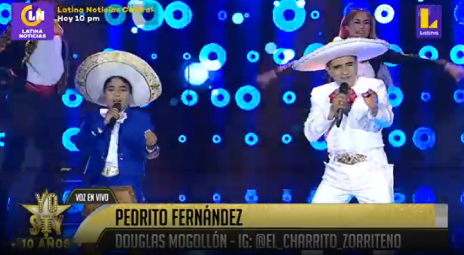 Imitadores de Pedrito Fernández abrieron la gala del lunes con el tema “Yo no fui”