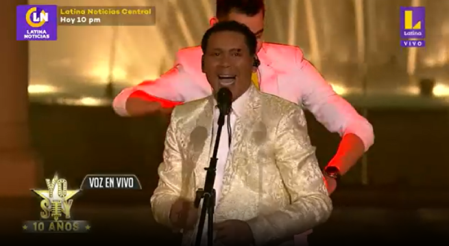 Imitador de Joe Arroyo abrió la gala del miércoles con el tema “La Noche”