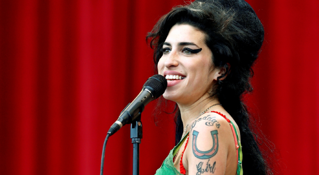 La película biográfica de Amy Winehouse está en marcha, Sam Taylor-Johnson la dirigirá