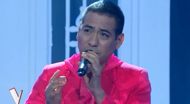 Jonathan Sanes cantó “A medio vivir” en su segundo concierto