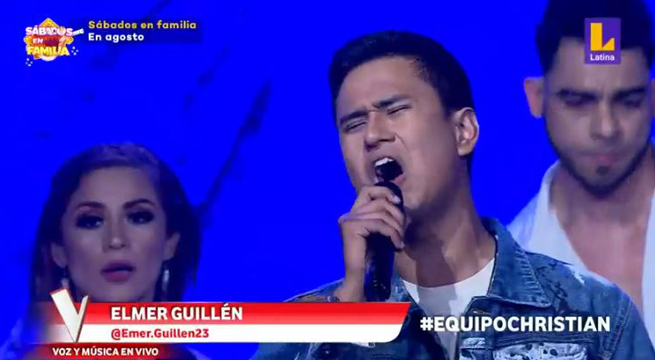 Elmer Guillén interpretó “Corazón partío” en su presentación de este miércoles