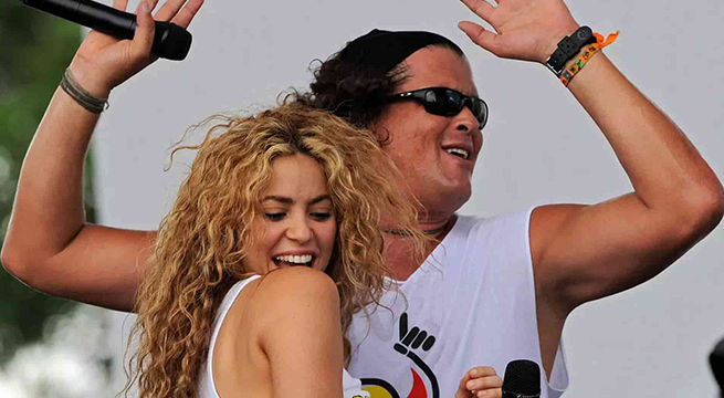 Carlos Vives cambió la letra de una de sus canciones en apoyo a Shakira