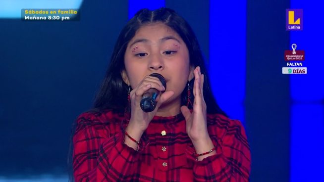 Danna Salazar demostró todo su talento cantando 