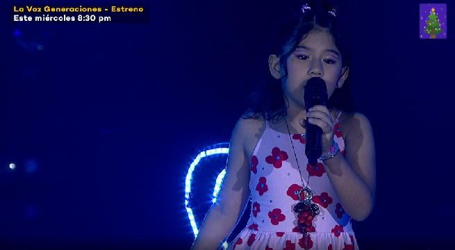 Tiene 8 años y ya brilla en el escenario: menor cautivó a todos al entonar canción en inglés