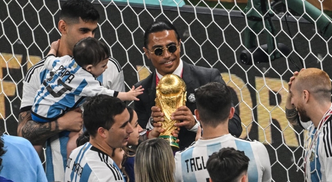 Prohíben el ingreso de Salt Bae a la final de un importante campeonato de fútbol