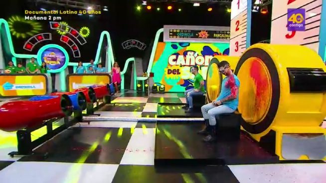 Sábados En Familia: Los Ordinola y los Pangalima jugaron 'Cañones del Saber'