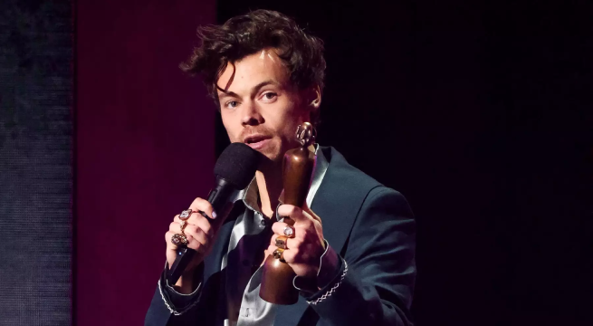 Harry Styles triunfa con la mayor cantidad de galardones en los premios BRIT