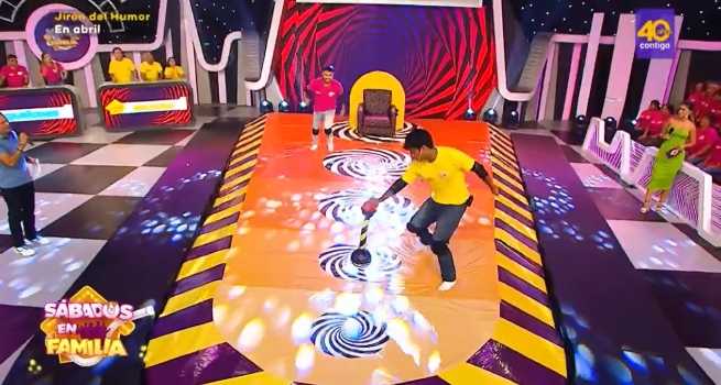 Sábados en Familia: Los Quiñones y los Becerra se enfrentaron en ‘Girados’ 