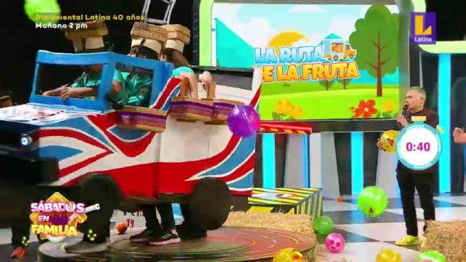 Sábados en Familia: Los Cornelio y los Gallego jugaron 'La Ruta de la Fruta'