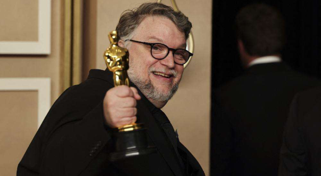 Guillermo del Toro gana Oscar a Mejor Película Animada por 