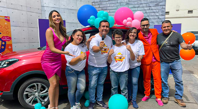 Arriba mi Gente: Familia Hidalgo recibió el auto cero kilómetros de Sábados en Familia