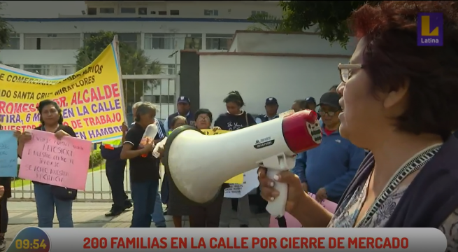 “Que nos dejen trabajar”: 200 familias en la calle por cierre de mercado en Miraflores