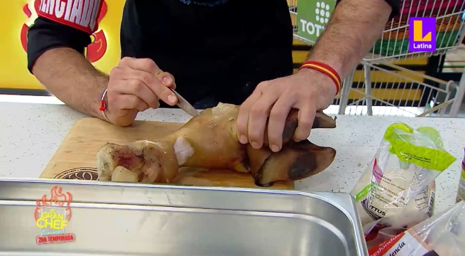 ¿Cirugía o pedicure?: participantes sufren para preparar pezuña en El Gran Chef Famosos