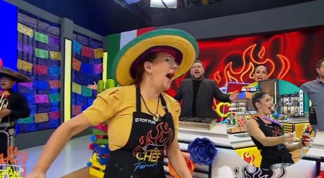 Con la 'Reina de los pericotitos': Nelly Rossinelli y Susan León cantaron 