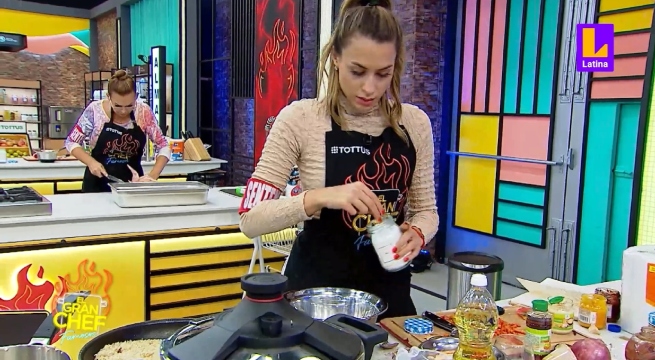 Susan León solidaria: ayuda a Milett con conejo pese a que le quitó minutos para su plato en El Gran Chef Famosos