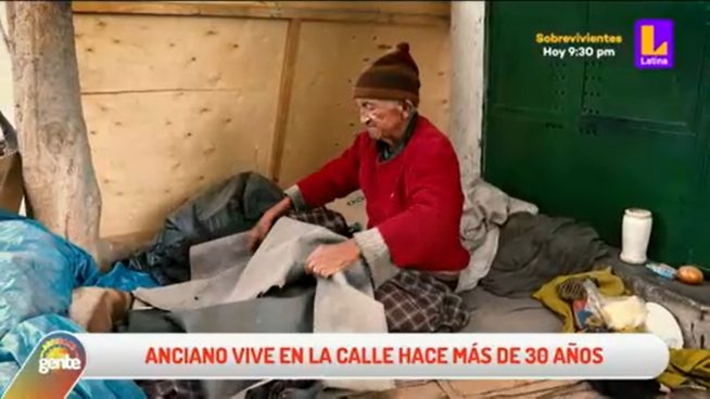 Anciano vive bajo puente Quiñones: buscan a su familia pues su salud se está deteriorando