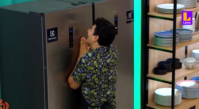 Todo vale: Armando Machuca le rezó a la refrigeradora para que enfríe su plato a tiempo para El Gran Chef Famosos