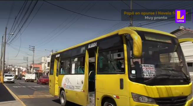 Arequipa: Dos escolares sufren tocamientos indebidos en bus, pero chofer dejó ir al agresor