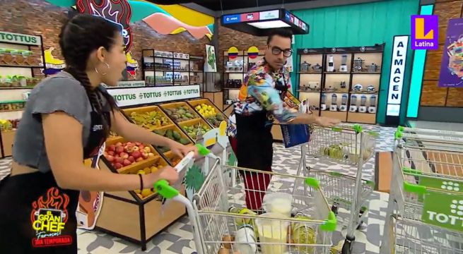Santi Lesmes empujó a Sirena Ortiz con su carrito en El Gran Chef Famosos