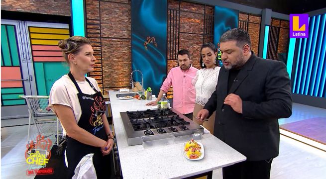 Leslie Stewart olvida nuevamente la sal y Masías no se lo perdona | El Gran Chef Famosos