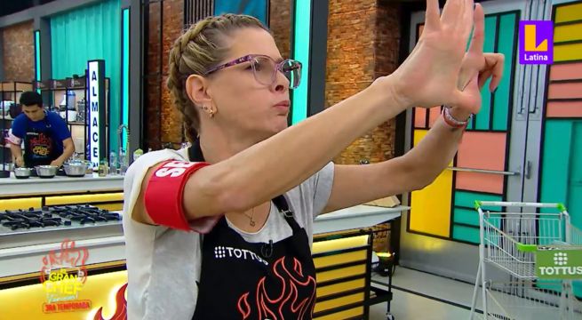 Da siete soles: Peláez no creyó en ensalada Cobb de Leslie Stewart para El Gran Chef Famosos