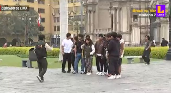 Plaza Mayor de Lima luce sin rejas en primer día de Estado de Emergencia