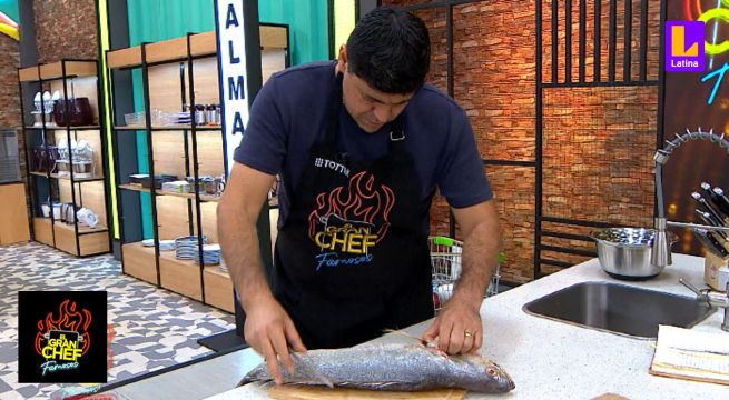 “Estoy haciendo cualquier cosa”: ‘Checho’ Ibarra confundido con fileteo de pescado | El Gran Chef Famosos