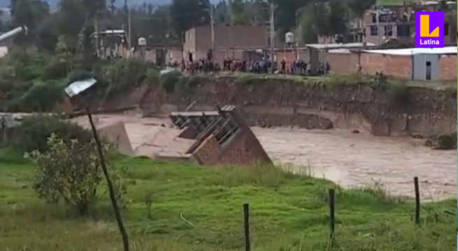 Huancayo: cuatro viviendas se vienen abajo por crecida del río Cunas