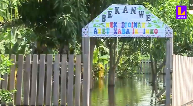 Pucallpa: Niños no pueden iniciar clases en el colegio por inundaciones