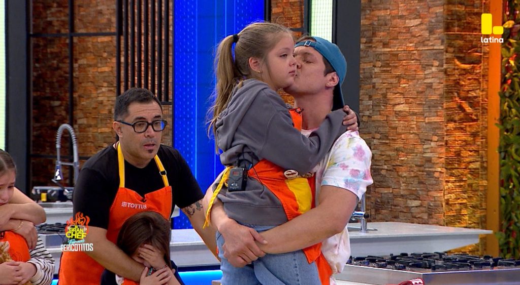 El Gran Chef Famosos: Gino Pesaressi y Gia son ELIMINADOS PARA SIEMPRE de la competencia