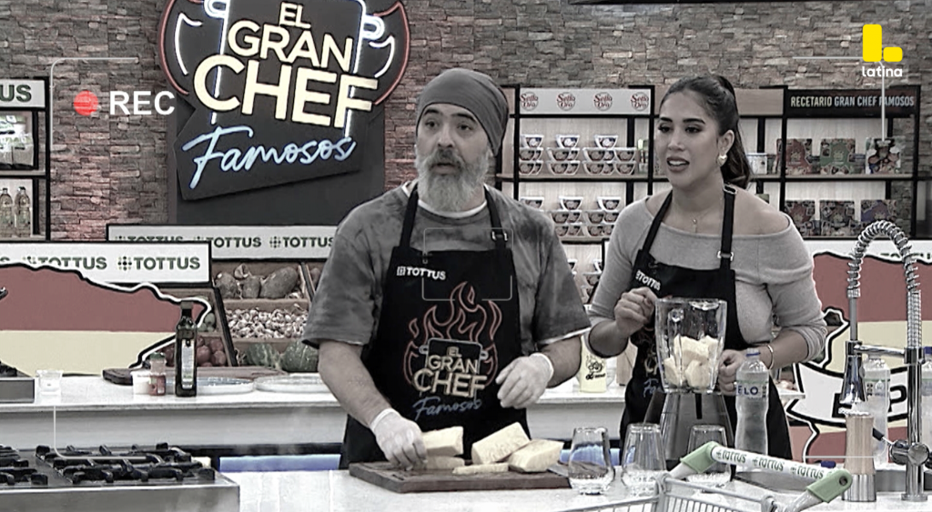 Goncho Iglesias NO cambia sus guantes y toca la PIÑA con restos de PULPO