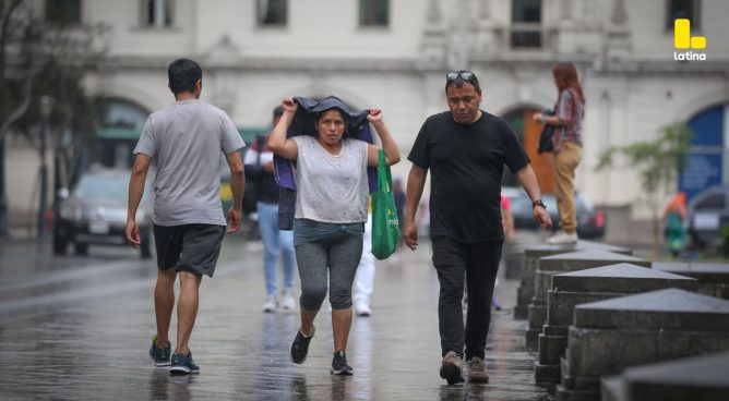 Veredas de cemento pulido podrían causar TRAGEDIAS tras las FUERTES lluvias en Lima