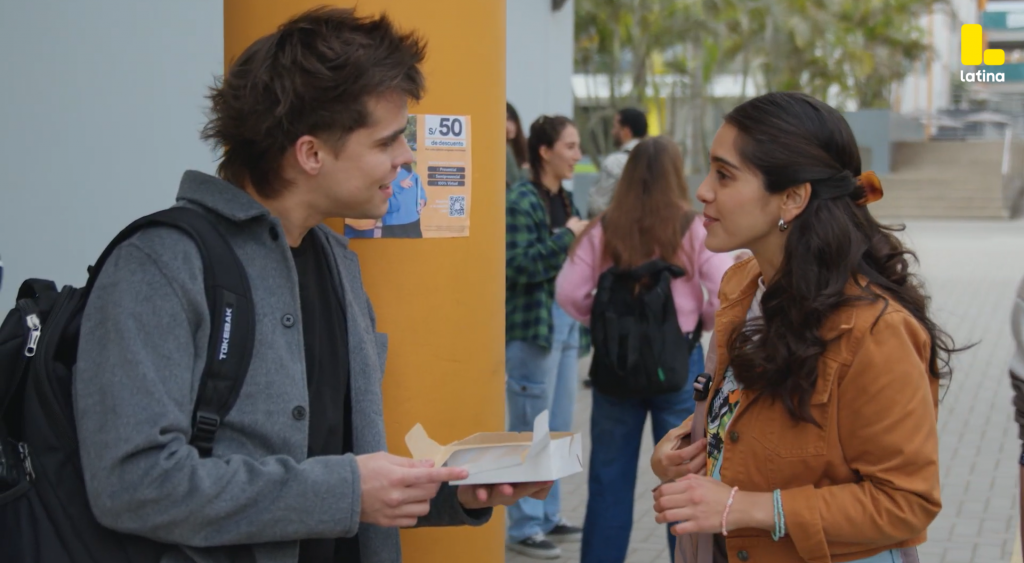 Eres Mi Bien Capítulo 04: Sebas quiere ESCAPARSE de la universidad con Fiorella, ¿a dónde irán?