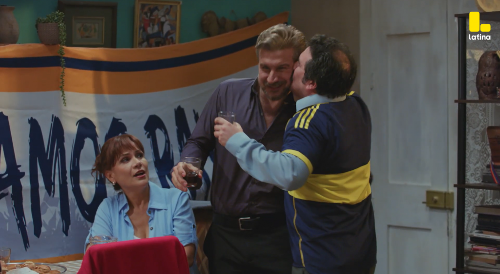 Eres Mi Bien Capítulo 23: Emerson se EMBORRACHA y ¿BESA? A Mauricio