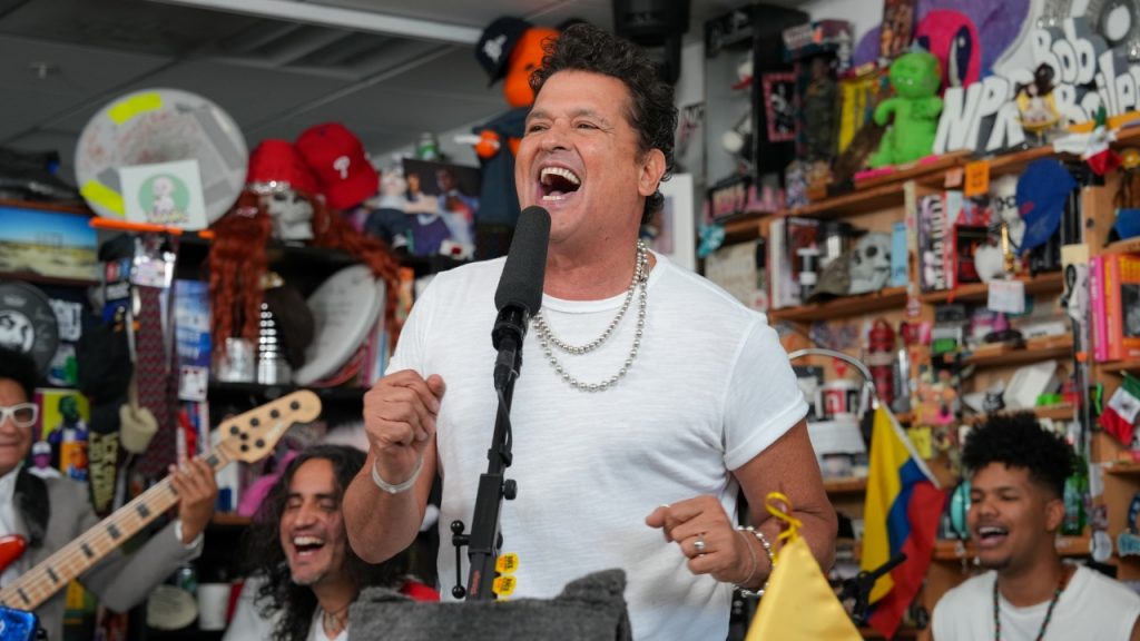 CARLOS VIVES LLEVA SU SONIDO COLOMBIANO AL TINY DESK Y PRONTO REGRESA A LIMA CON SU TOUR “EL ROCK DE MI PUEBLO VIVE”