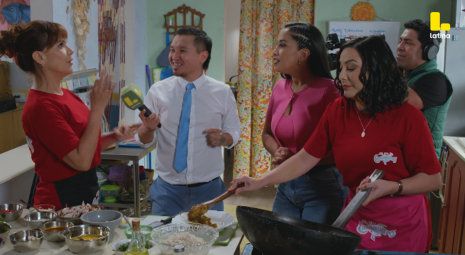 Eres mi bien Capítulo 13: Nelly Rossinelli llega a Las Chalaquitas junto a El Chino, ¿para qué?