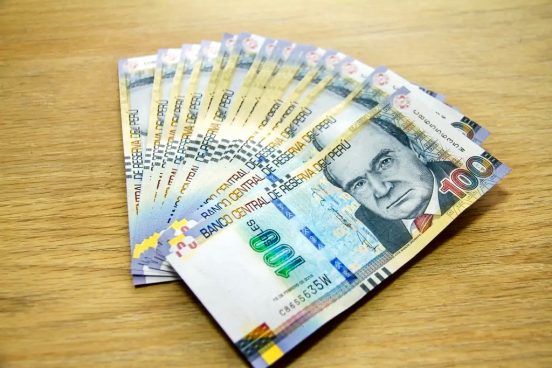 ¿Cuánto ganaría si invierto S/100 de mi CTS en factoring? 