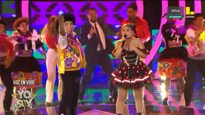 Yo Soy ESPECIAL NAVIDEÑO 2025: Milena Warthon y Joseph Ovalle se presentan en una ACTUACIÓN llena de IDENTIDAD y TALENTO con un Mix Navideño